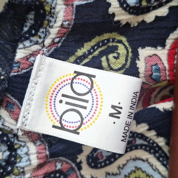 3/$20 Bila Red and Blue Paisley Blouse Size M - Picture 5 of 8